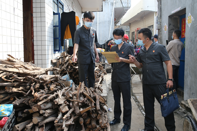 【图片】强制执行排除妨害再审案件_副本.jpg